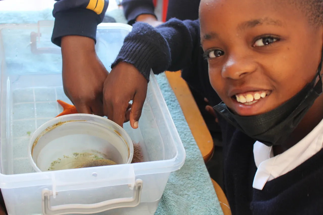 Five things that kids have taught teacher thabo during oceans in motion lessons