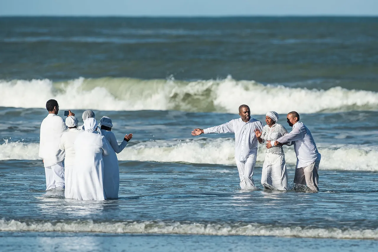 003 Helderberg Peter Chadwick African Conservation Photographer