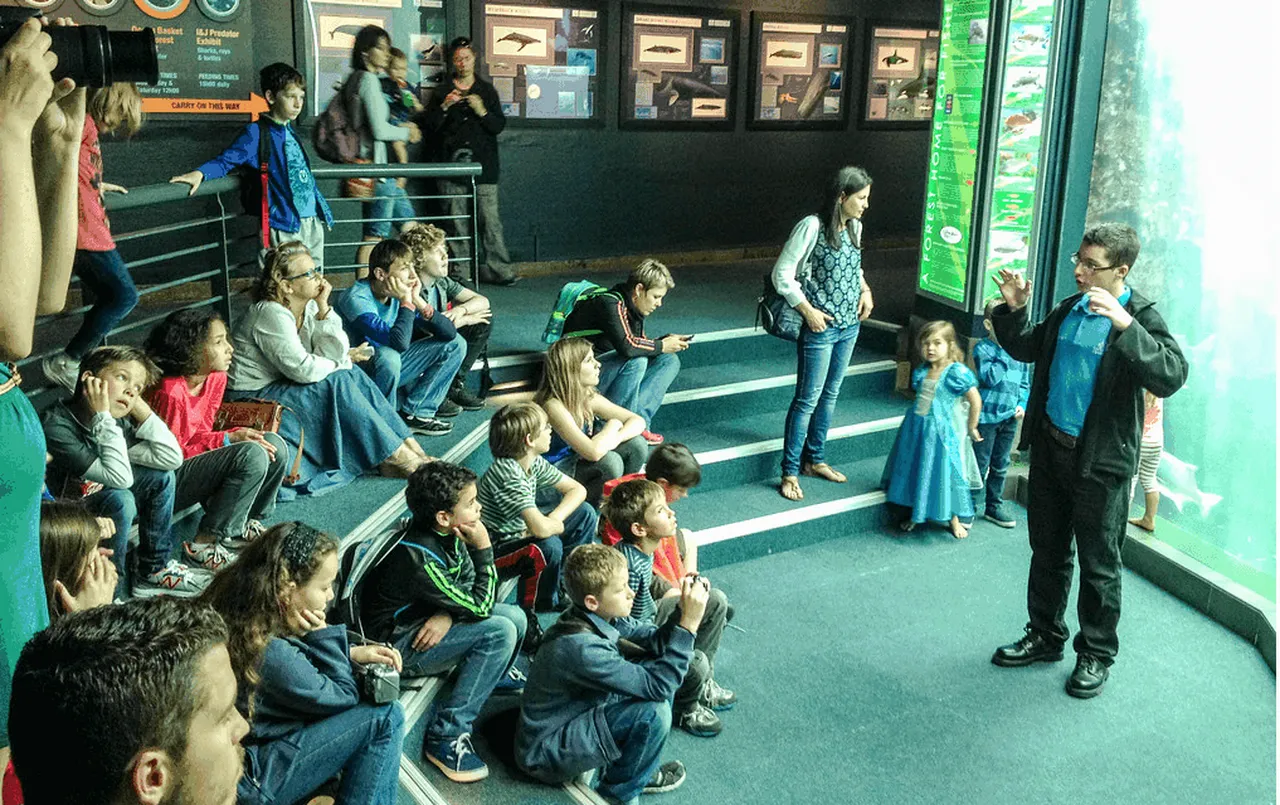 The aquarium is taking their courses online and we are excited about that