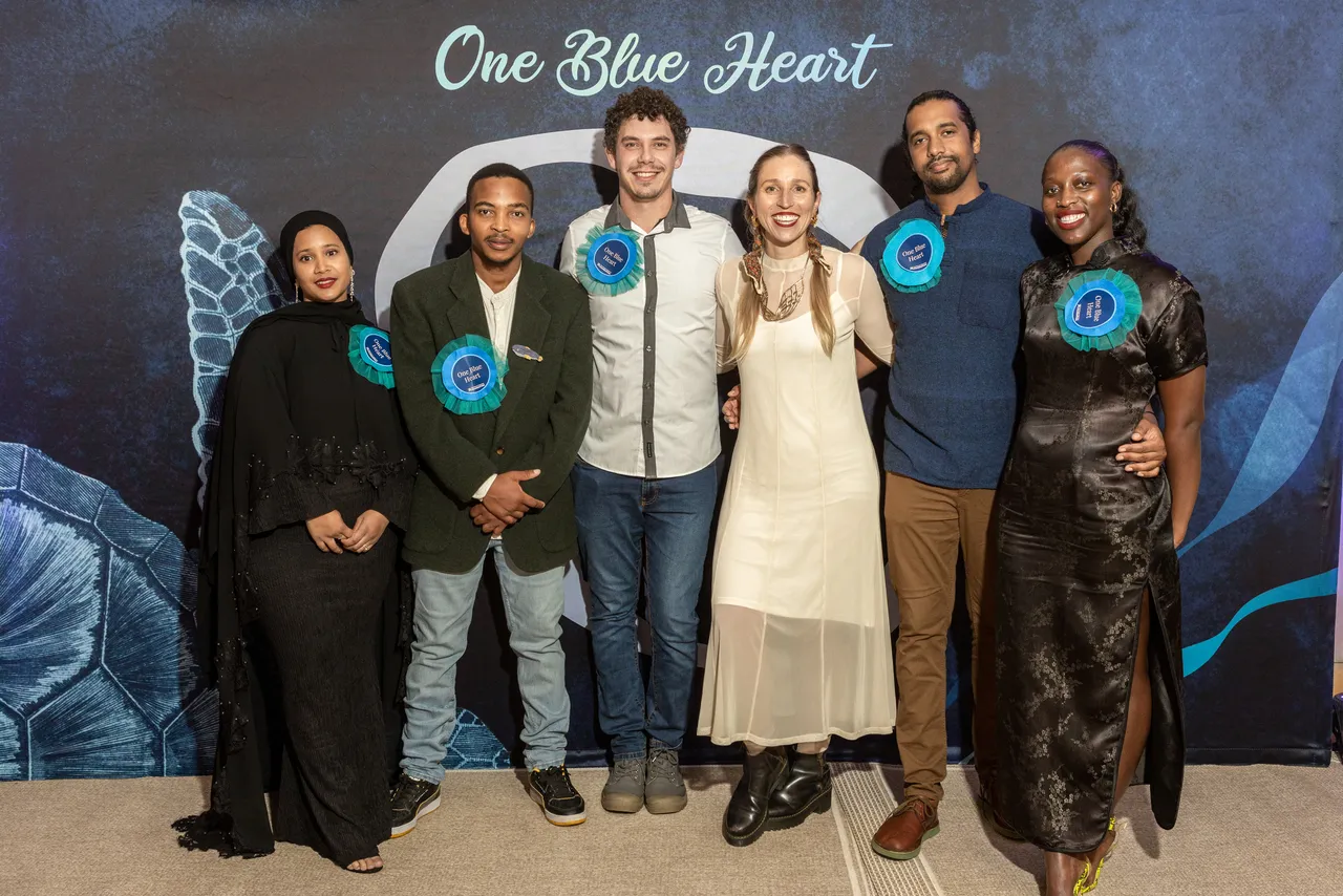 One Blue Heart: Unplugged – A back-to-basics ocean conservation experience