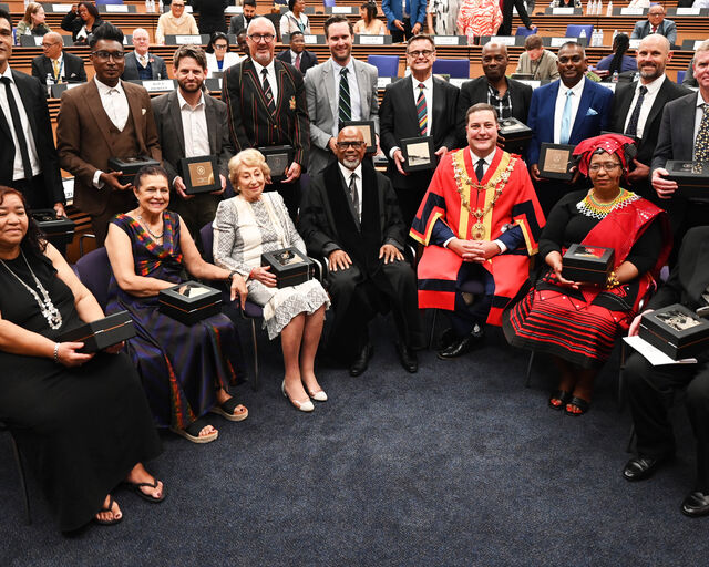 The Two Oceans Aquarium receives the Mayor's Medal for Conservation