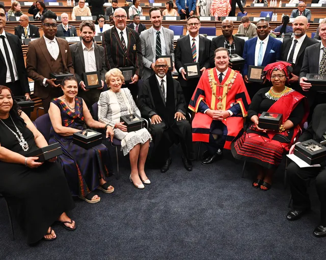 The Two Oceans Aquarium receives the Mayor's Medal for Conservation