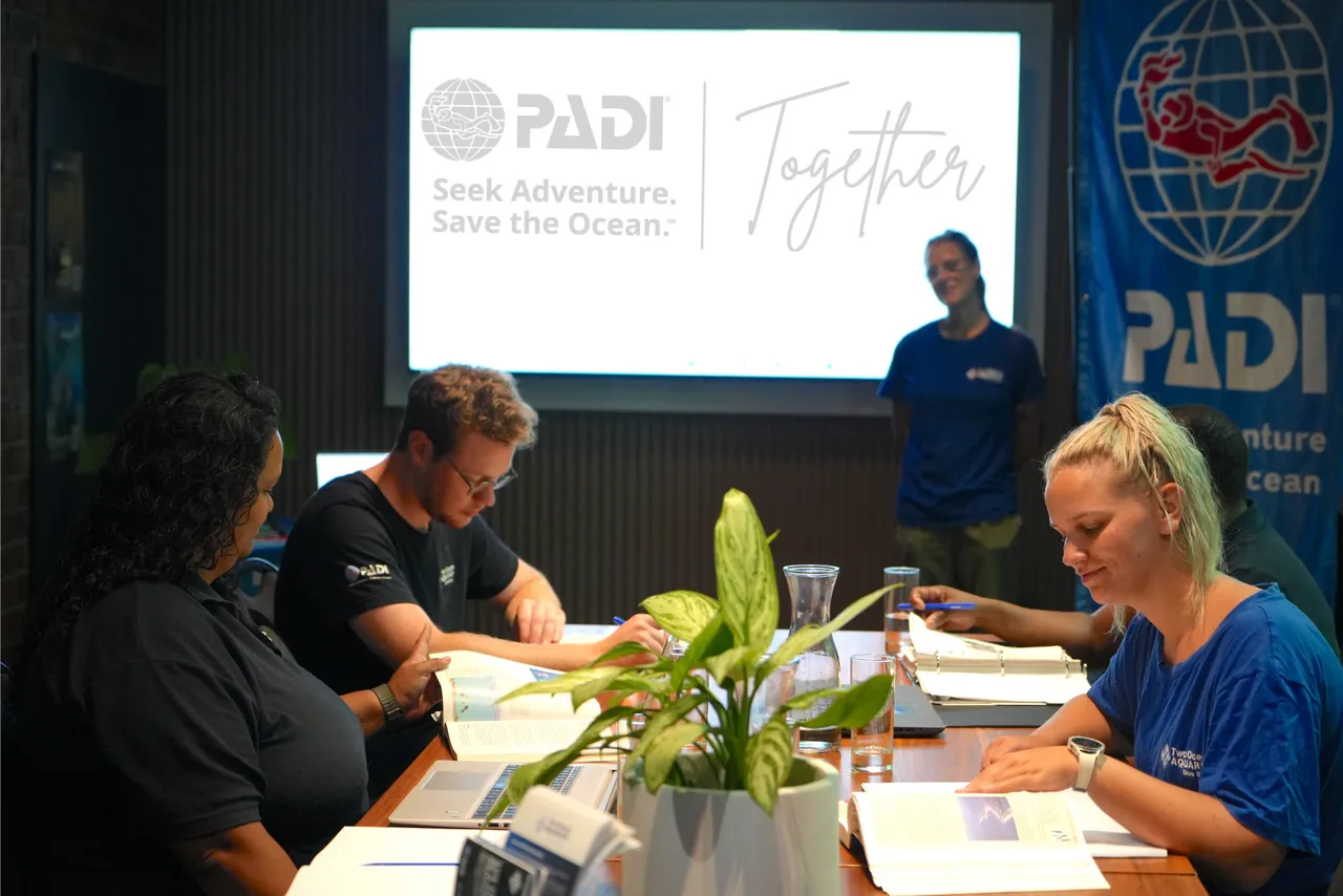 PADI Conscious Dive Career Development Internship