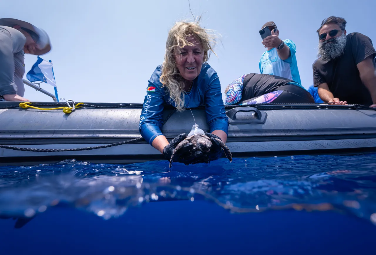 Tracking the Lost Years: A second release in the Agulhas Current