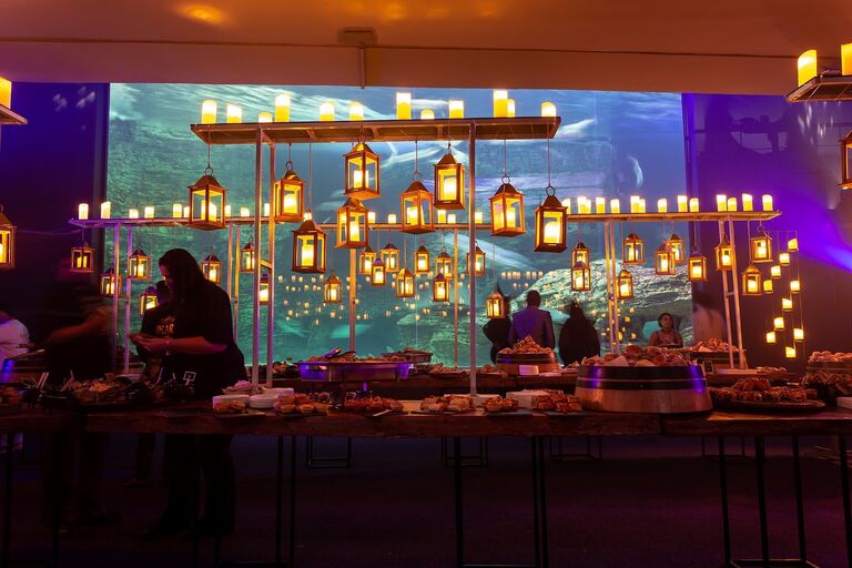 Year-end functions, gala dinners, and cocktail gatherings