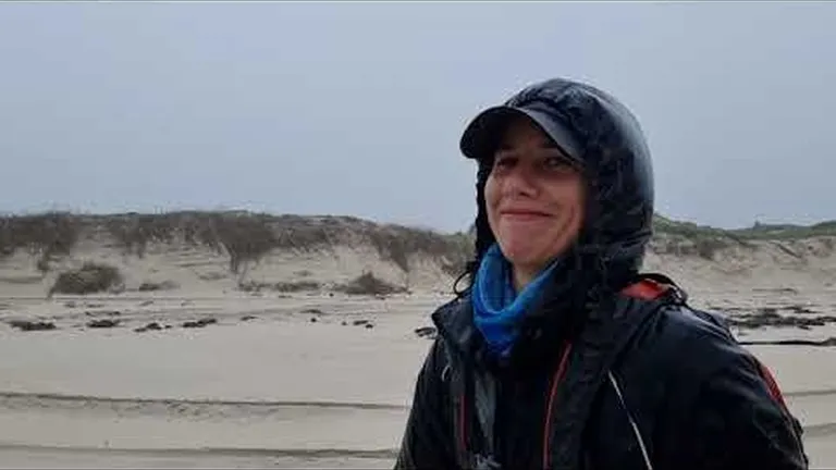 Kirshia and alex complete lighthouse 2 lighthouse ladies charity walk for a good cause